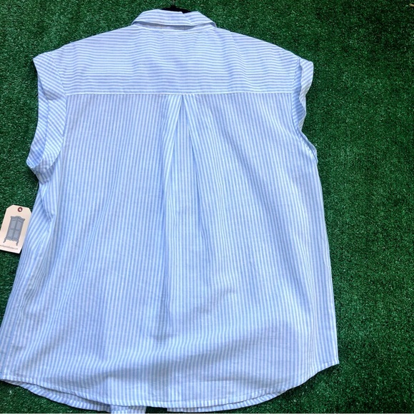Striped Cap Sleeve Button Down Summer Top - Picture 4 of 6